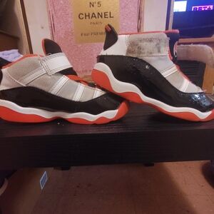 Jordan Six Rings Toddler Sneakers